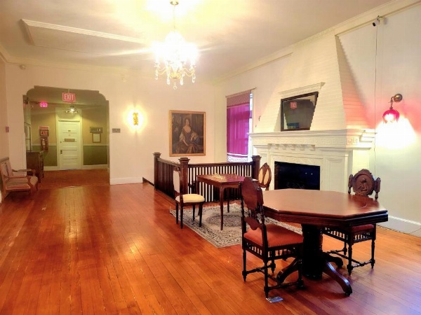 Copper Queen Hotel image 12