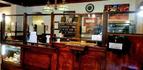 Copper Queen Hotel image 17
