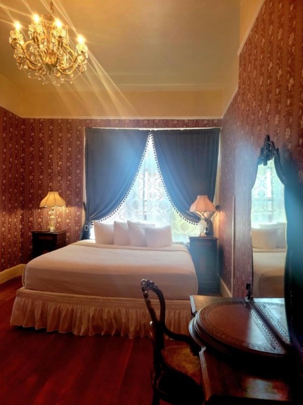Copper Queen Hotel image 23